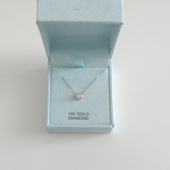 14k Gold Diamond Necklace With 14k Stamp